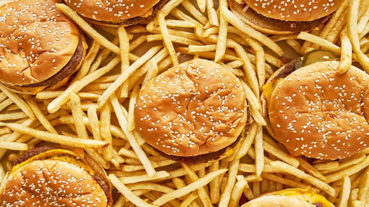 Το fast food που ανθεί στην Κίνα αλλά βλέπει τις πωλήσεις να πέφτουν στις ΗΠΑ