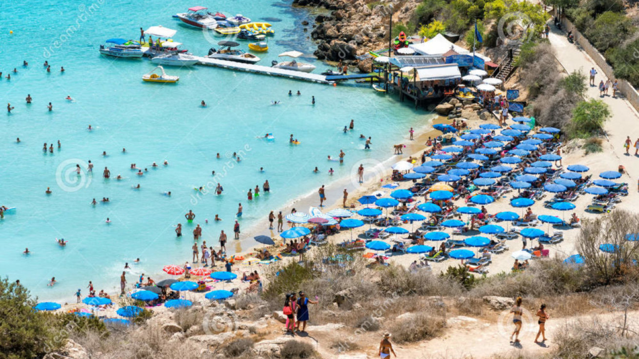 Αύξηση κρατήσεων βλέπουν οι ταξιδιωτικοί πράκτορες