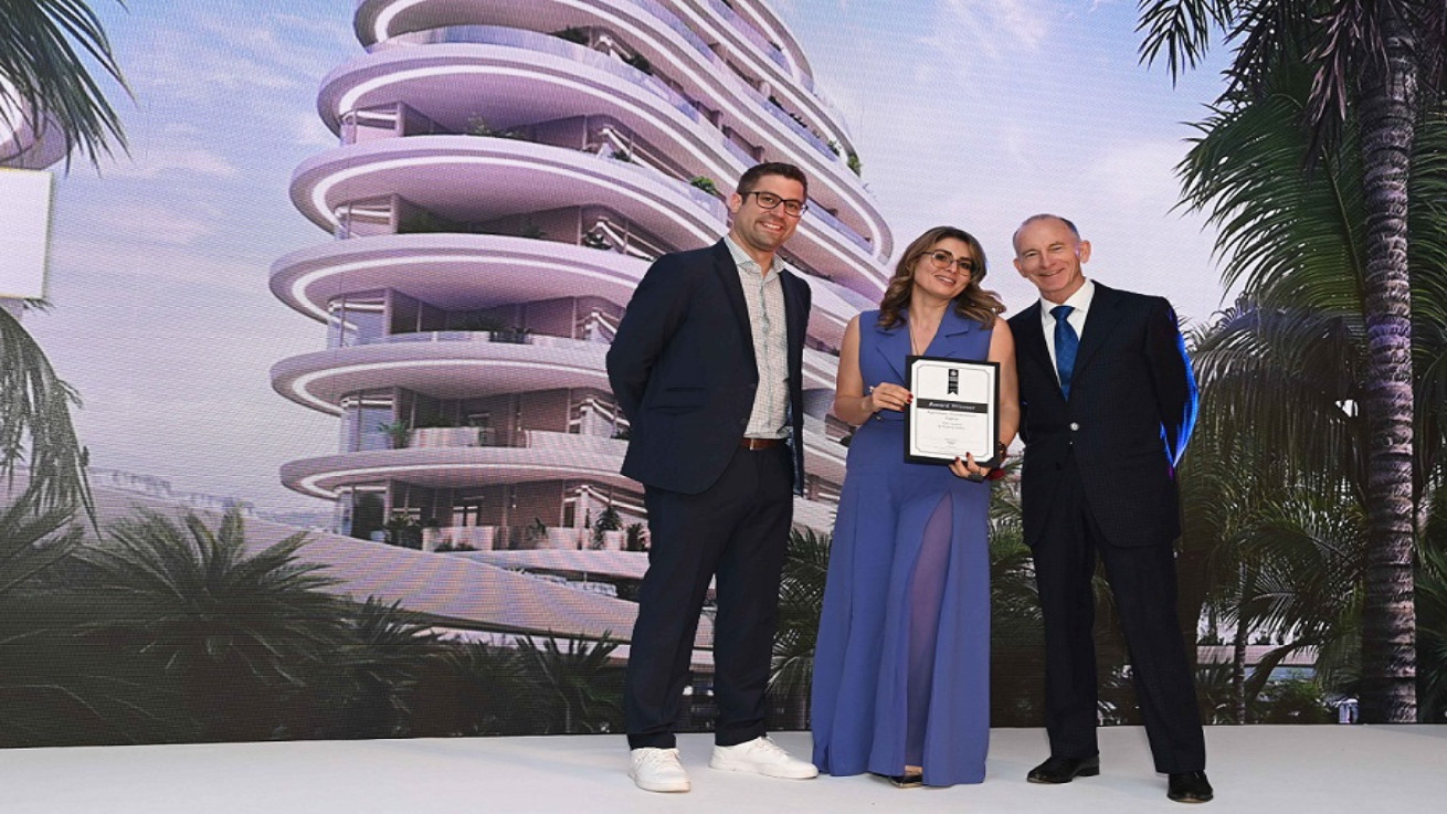 European Property Awards 2023-2024: Η Property Gallery έλαμψε ξανά με 3 βραβεία