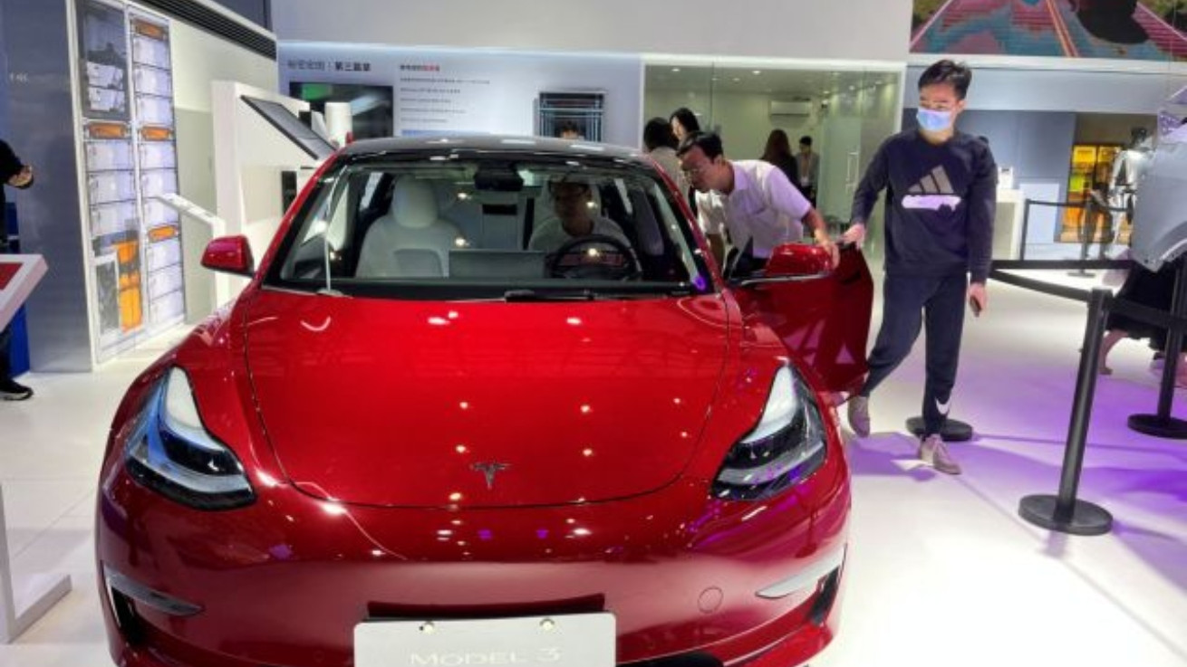 Ήρθε η ώρα για το «φθηνό EV» της Tesla