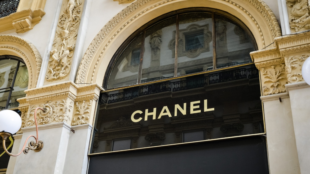 Αμύθητα κέρδη για τους μυστηριώδεις ιδιοκτήτες της Chanel