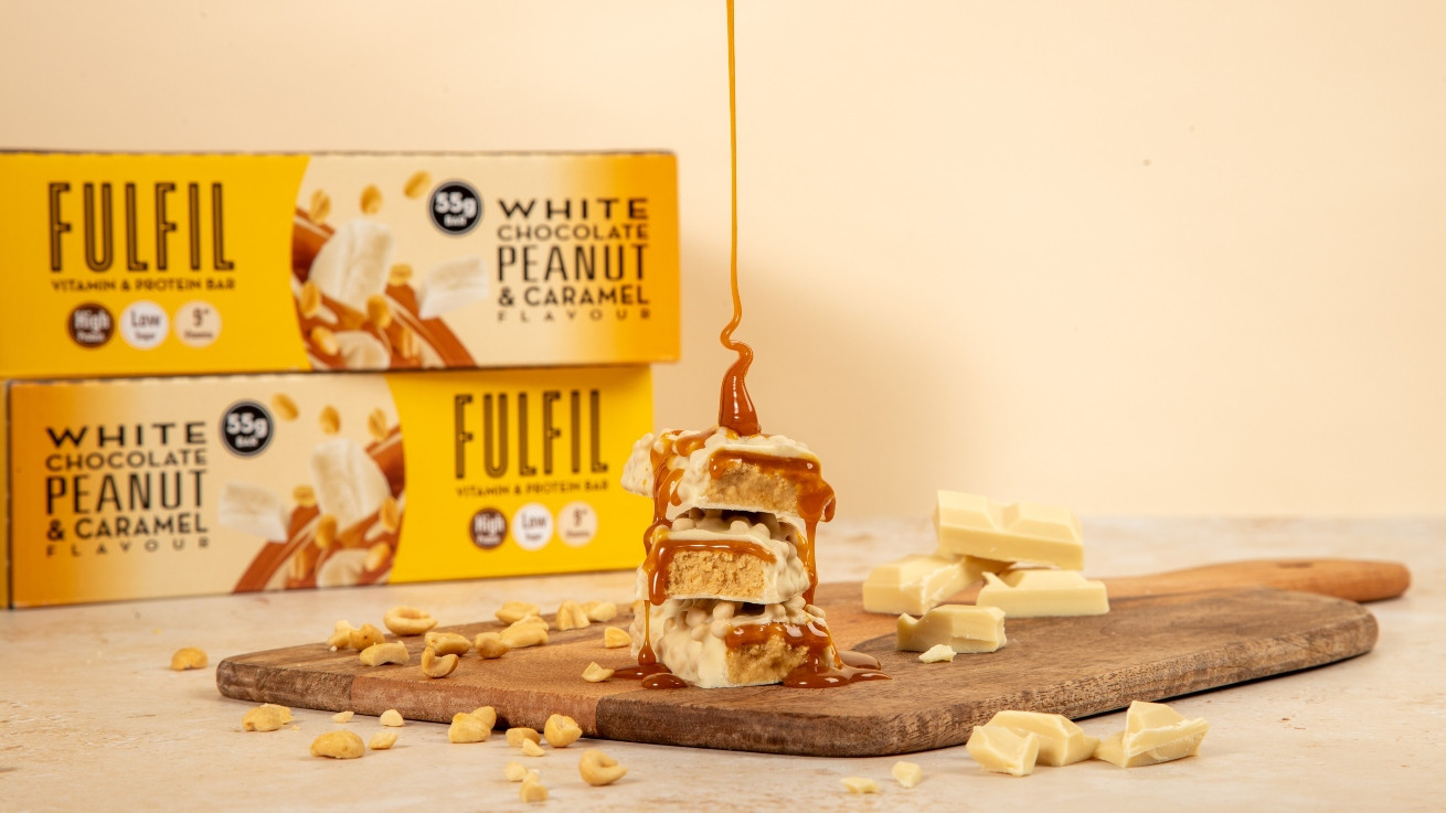 FULFIL – ΝΕΑ ΛΑΧΤΑΡΙΣΤΗ ΠΡΟΣΘΗΚΗ WHITE CHOCOLATE PEANUT & CARAMEL