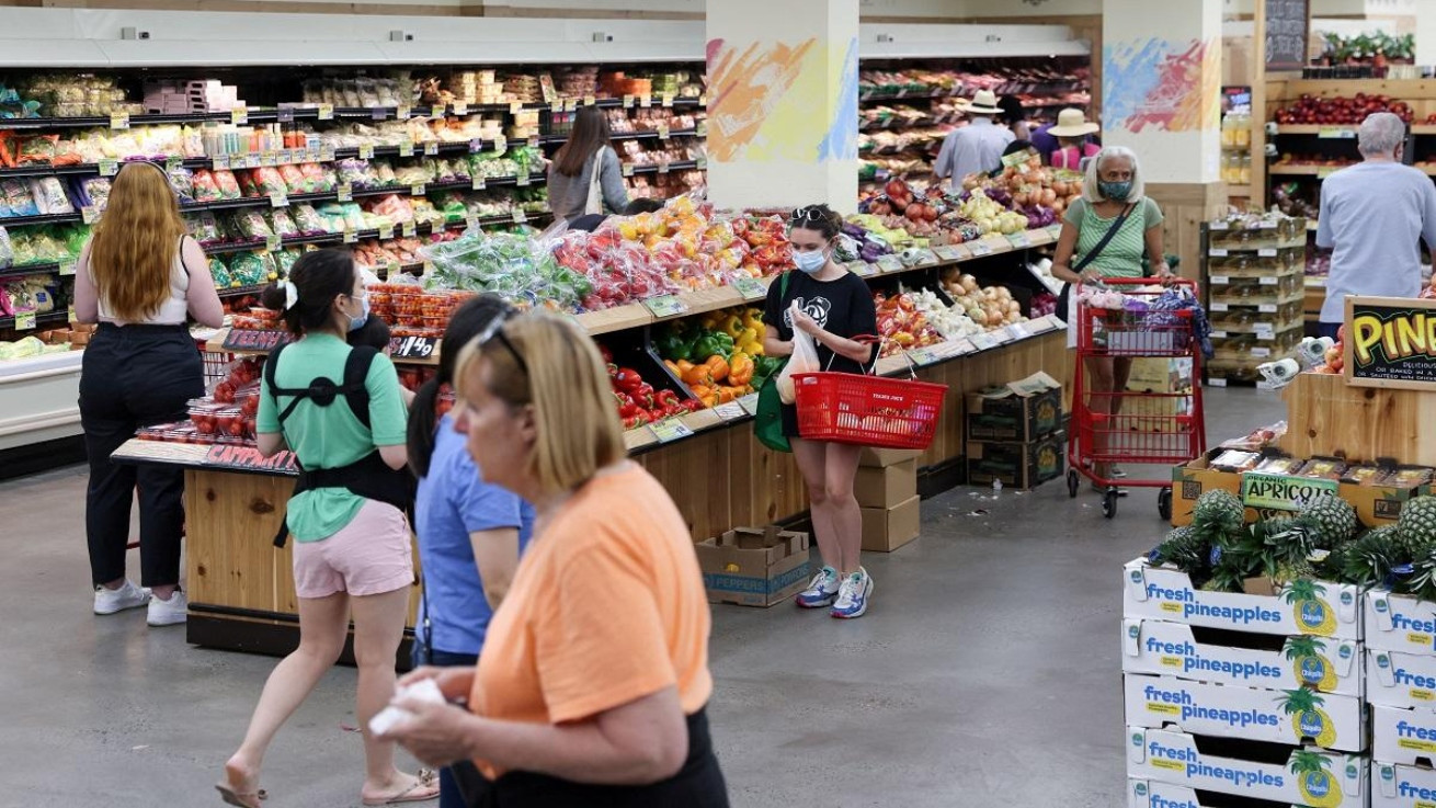 Πώς οι Αμερικανοί καταναλωτές άσκησαν πίεση σε λιανοπωλητές και χονδρέμπορους