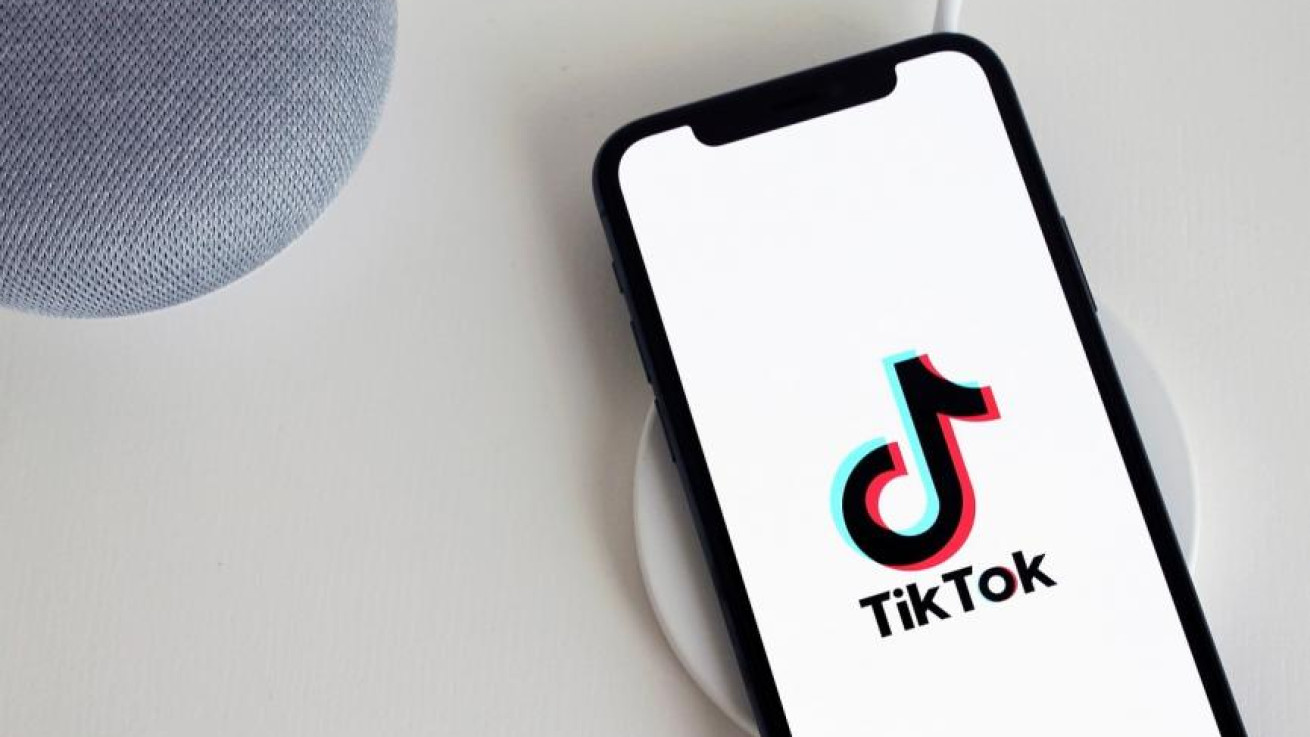 Η απαγόρευση του TikTok στην Αλβανία προκαλεί διάλογο για την ελευθερία του λόγου