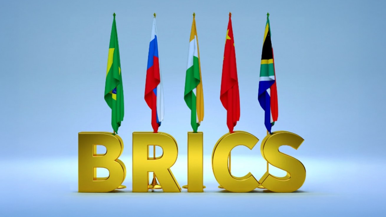 Η διεύρυνση των BRICS, η αποδολαριοποίηση και οι απειλές Τράμπ