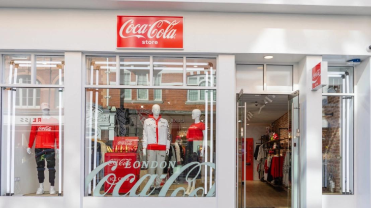 Η Coca-Cola εγκαινιάζει κατάστημα retail στην Ευρώπη