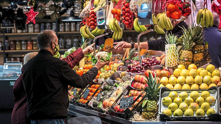 FAO: Μικρή πτώση των παγκόσμιων τιμών στα τρόφιμα