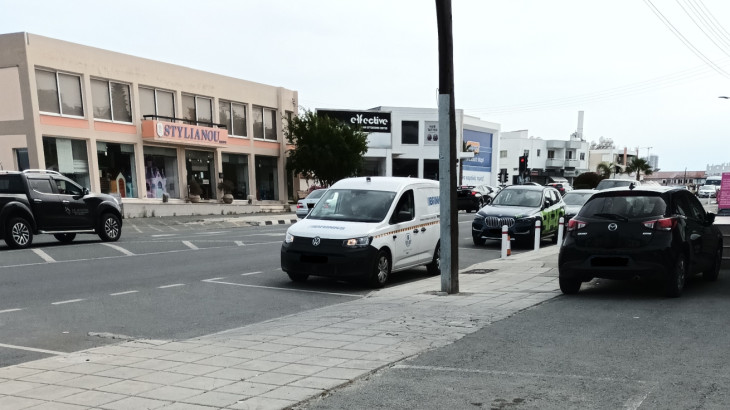 Φωνές για οικονομική εξόντωση μέσω κινητών καμερών χωρίς προειδοποίηση