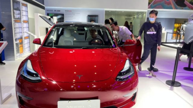 Ήρθε η ώρα για το «φθηνό EV» της Tesla