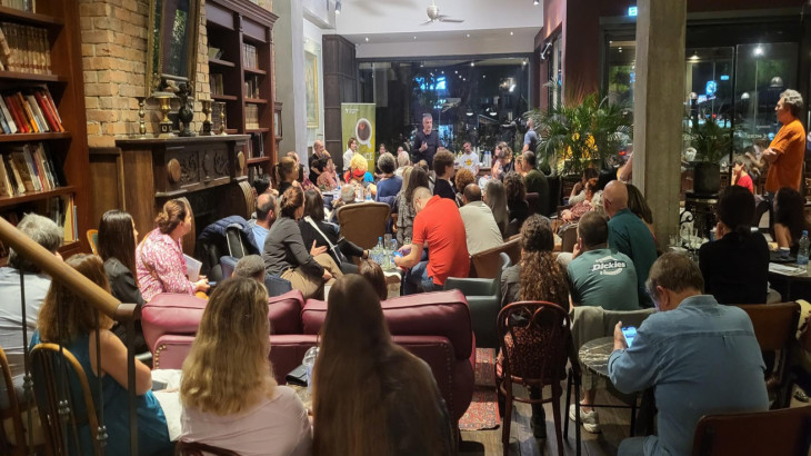 Γνωρίσαμε τον «Πίθηκο μέσα μας» στο 1ο Science Café