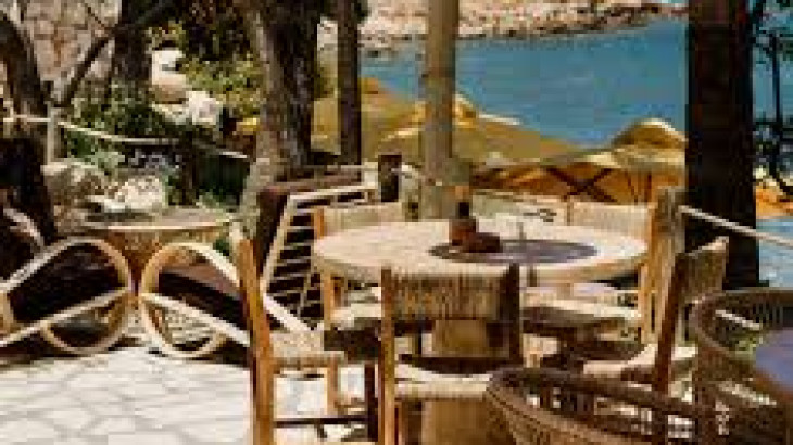 Το Serena Beach Restaurant είναι και φέτος  το πιο hot summer spot του νησιού