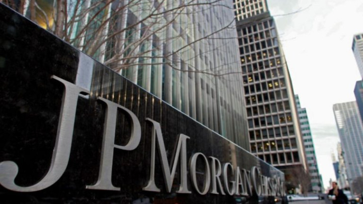 Θα πληρώνουν οι πελάτες τηςJP Morgan για τους τραπεζικούς λογαριασμούς;